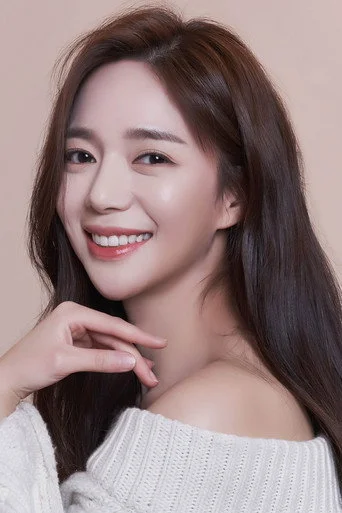 Chân dung Lee Elijah