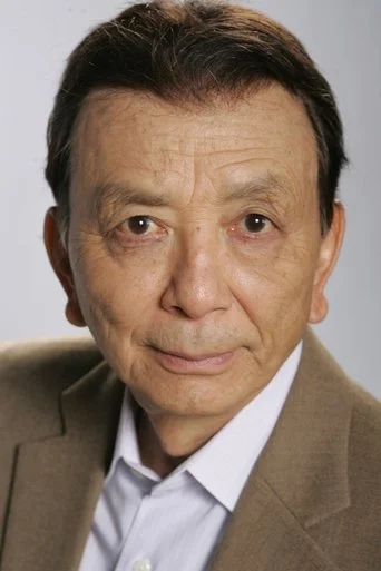 Chân dung James Hong