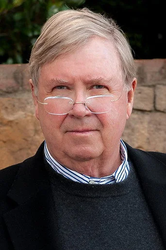Chân dung Tim Ware