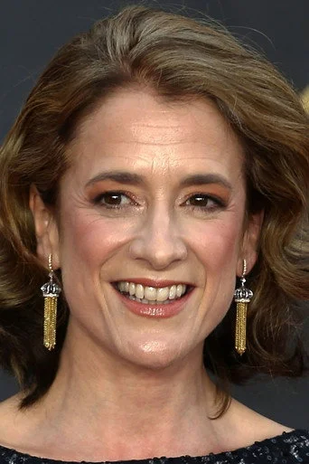 Chân dung Raquel Cassidy