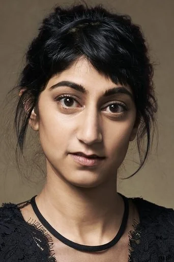Chân dung Sunita Mani