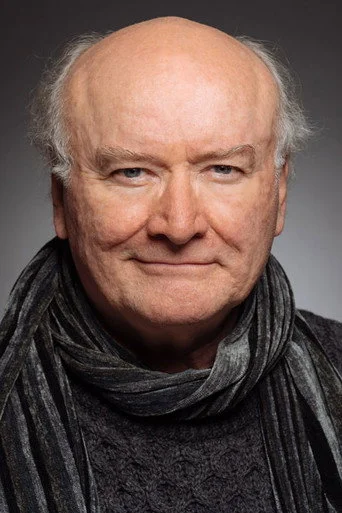 Chân dung Edward James Hyland