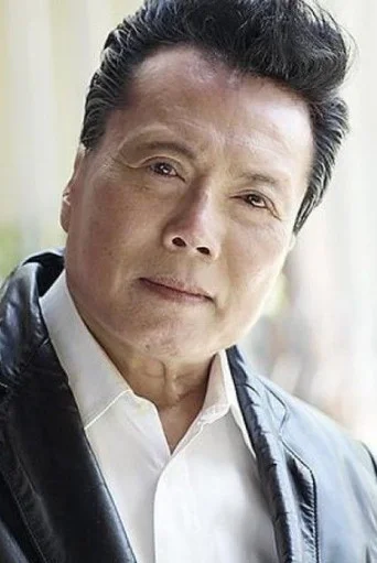 Chân dung Ric Young