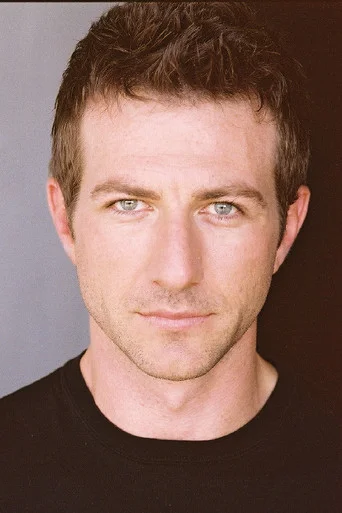 Chân dung Rhett Giles