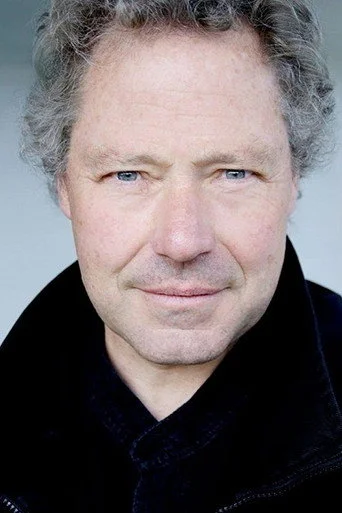 Chân dung Alistair Browning