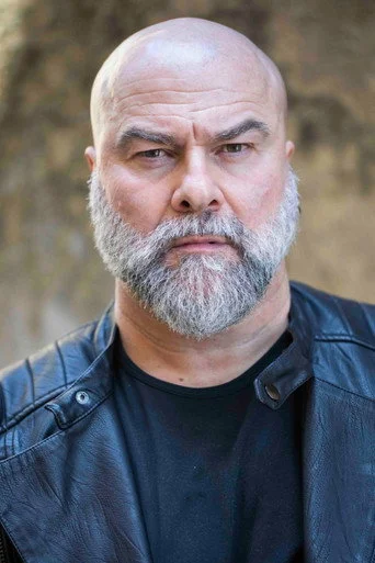 Chân dung Thomas Semeraro