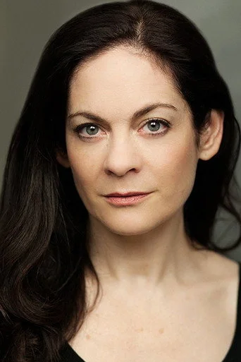 Chân dung Jennifer K Preston