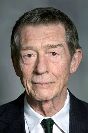 Chân dung John Hurt