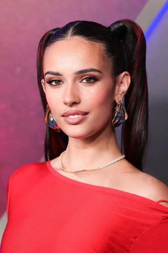 Chân dung Kylie Cantrall