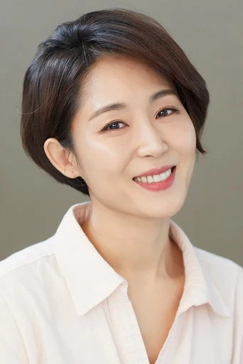 Chân dung Son Ji-yoon