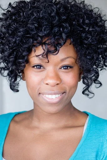 Chân dung Dominique Moore