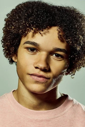 Chân dung Armani Jackson