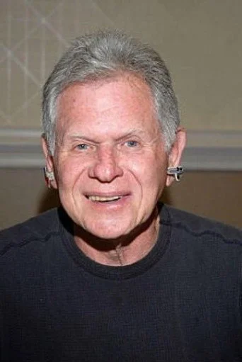 Chân dung Allen Danziger