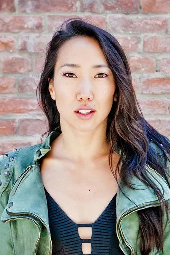 Chân dung Shara Kim