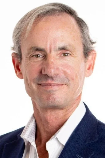 Chân dung Chris Mellon