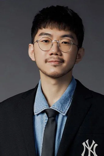 Chân dung Liu Cong