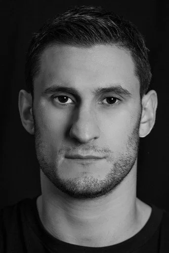 Chân dung Josh Myers