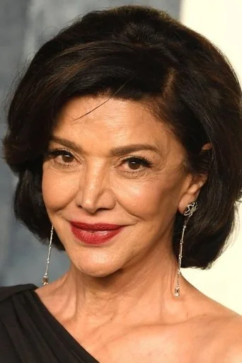 Chân dung Shohreh Aghdashloo