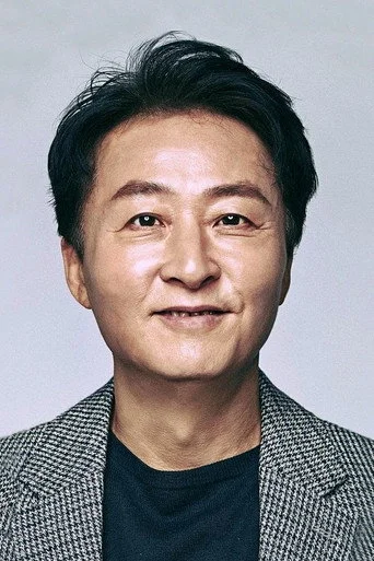 Chân dung Kim Jong-soo