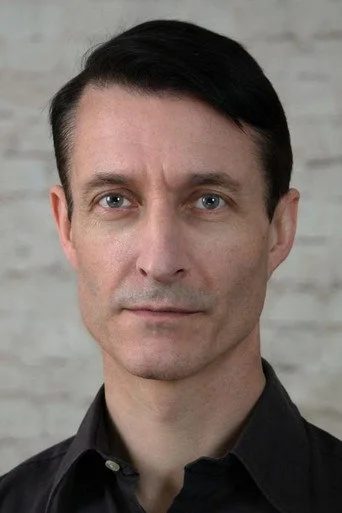 Chân dung Stephen Chance