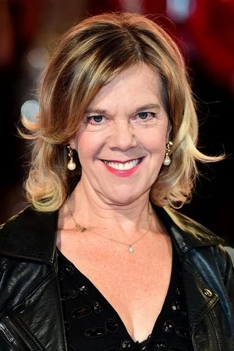 Chân dung Carolyn Pickles