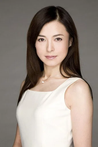 Chân dung 横山めぐみ