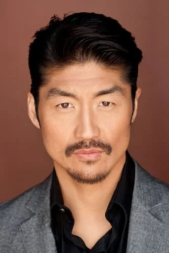 Chân dung Brian Tee