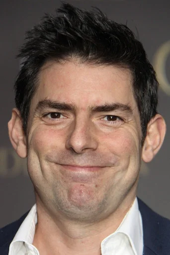 Chân dung Chris Weitz