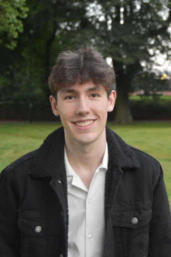 Chân dung Callum Lloyd