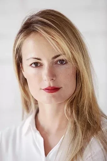 Chân dung Ivana Miño