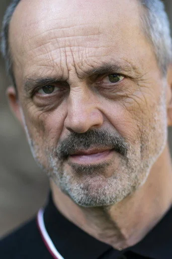 Chân dung Jacek Koman