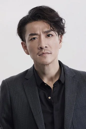 Chân dung Feng Bing