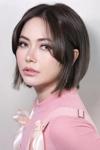 Chân dung Yeng Constantino