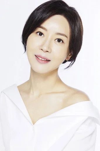 Chân dung Kim Hee-jung
