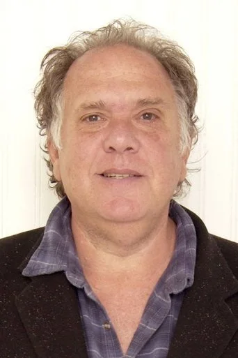 Chân dung Maury Chaykin