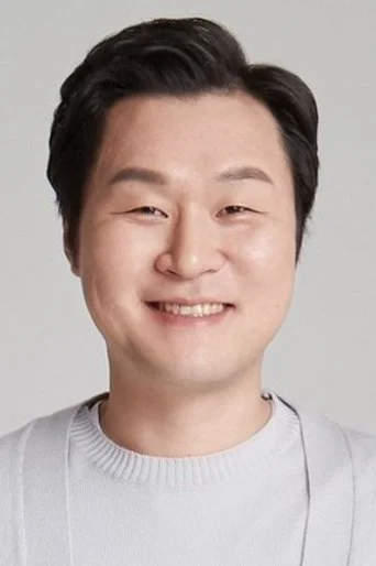 Chân dung Yoon Kyung-ho