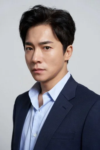 Chân dung Kim Young-min