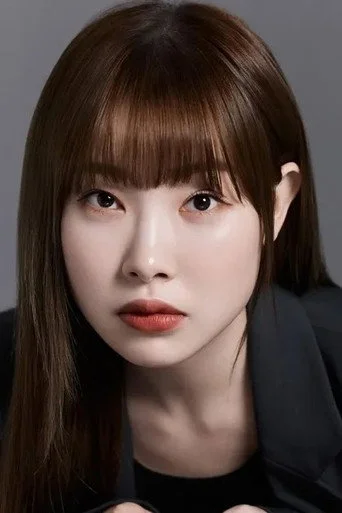Chân dung Kim Ah-young