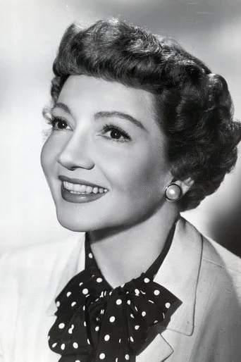 Chân dung Claudette Colbert
