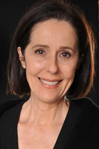 Chân dung Glynis Davies