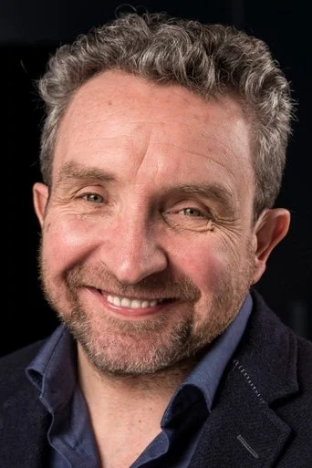 Chân dung Eddie Marsan