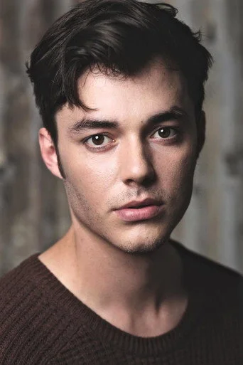 Chân dung Jack Bannon