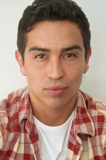 Chân dung Daniel Ray Rodriguez