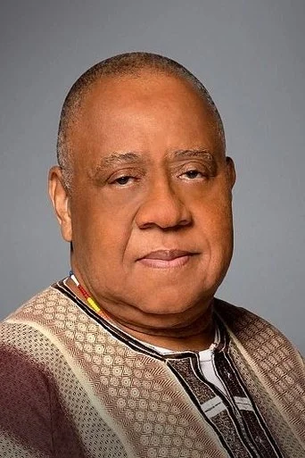 Chân dung Barry Shabaka Henley