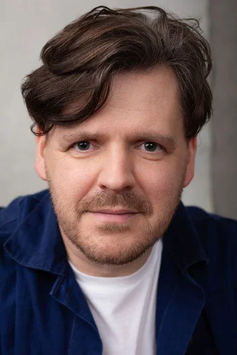 Chân dung Dave Macrae