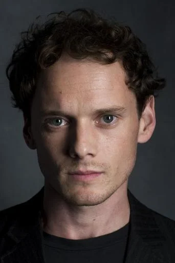 Chân dung Anton Yelchin