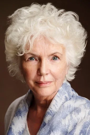 Chân dung Fionnula Flanagan