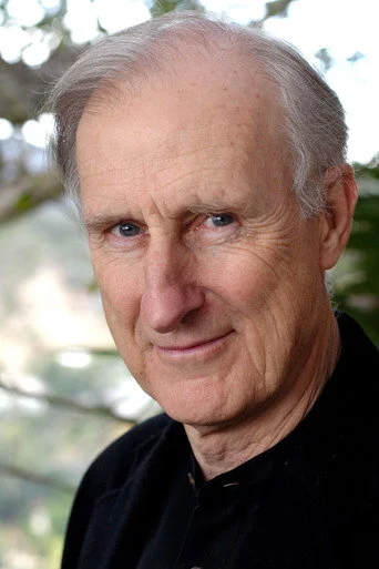 Chân dung James Cromwell