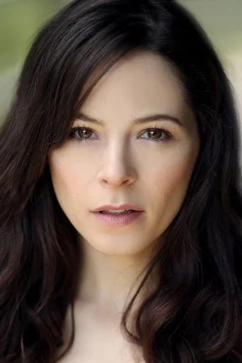 Chân dung Elaine Cassidy