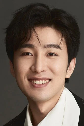 Chân dung Zhang Chi